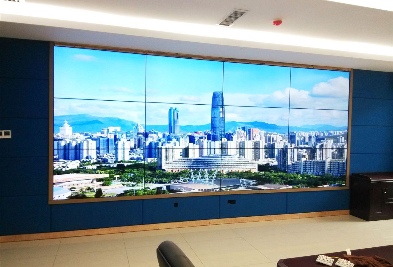 鄂州商場(chǎng)液晶拼接屏 無(wú)縫視覺(jué)盛宴，專業(yè)安裝一步到位